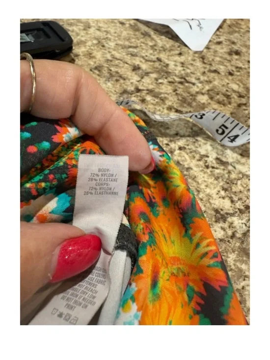 aerie Orange Sports Bra with Multicolor Floral Leggings - Picture 7 of 10